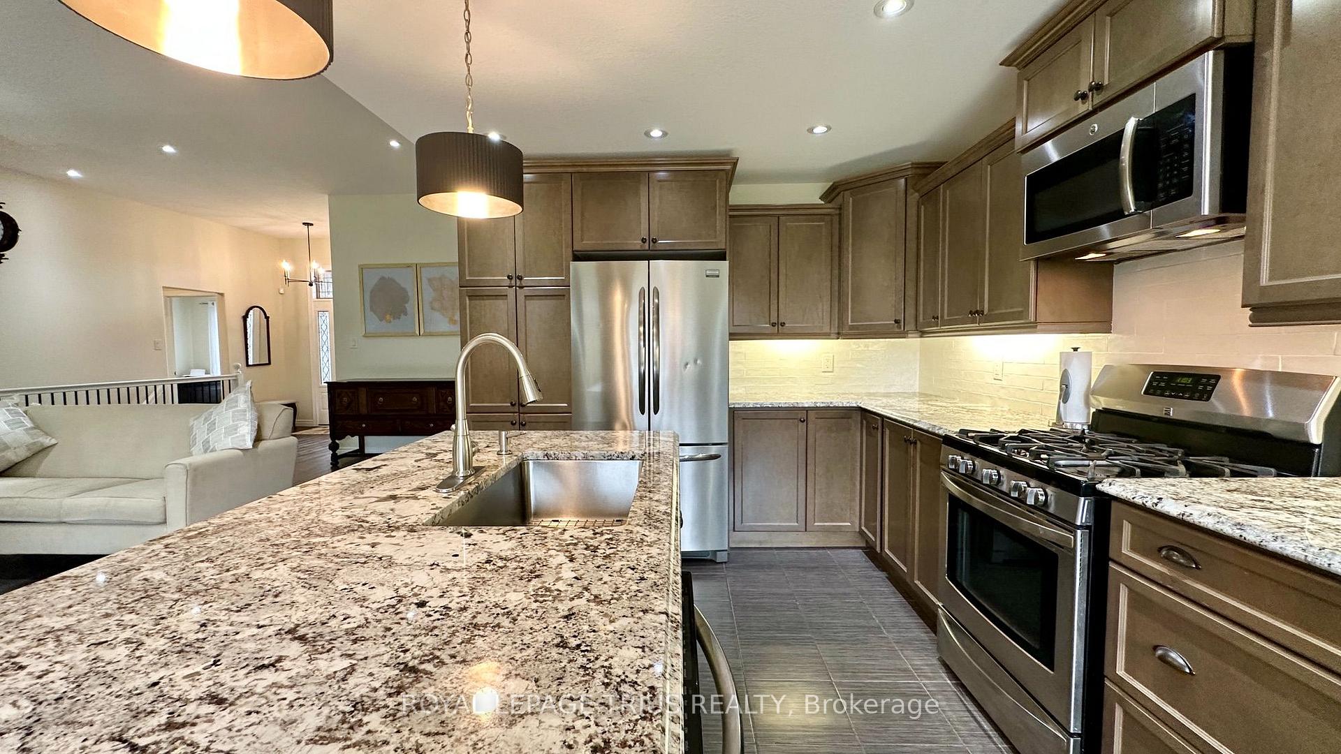 Photo 19 of 66 Driftwood Drive, Norfolk, Simcoe — HOMEH
