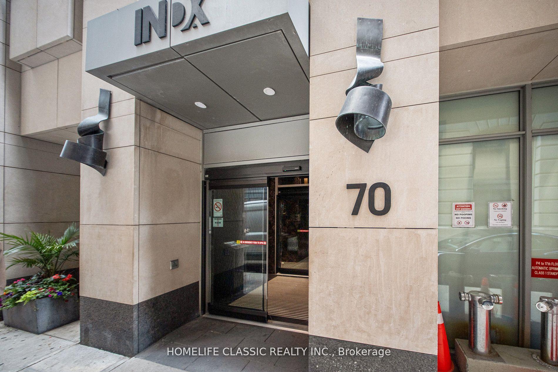 Photo 4 of Unit 4006, 70 Temperance Street, Toronto, Bay Street Corridor — HOMEH