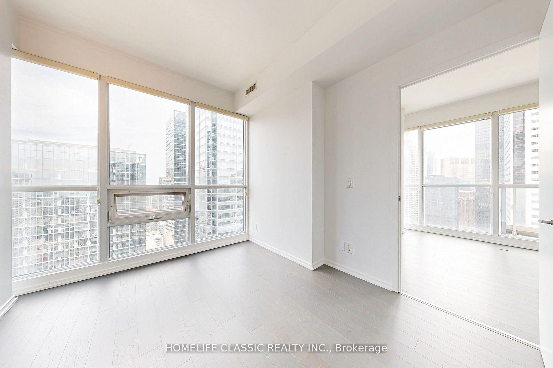 Photo 10 of Unit 4006, 70 Temperance Street, Toronto, Bay Street Corridor — HOMEH