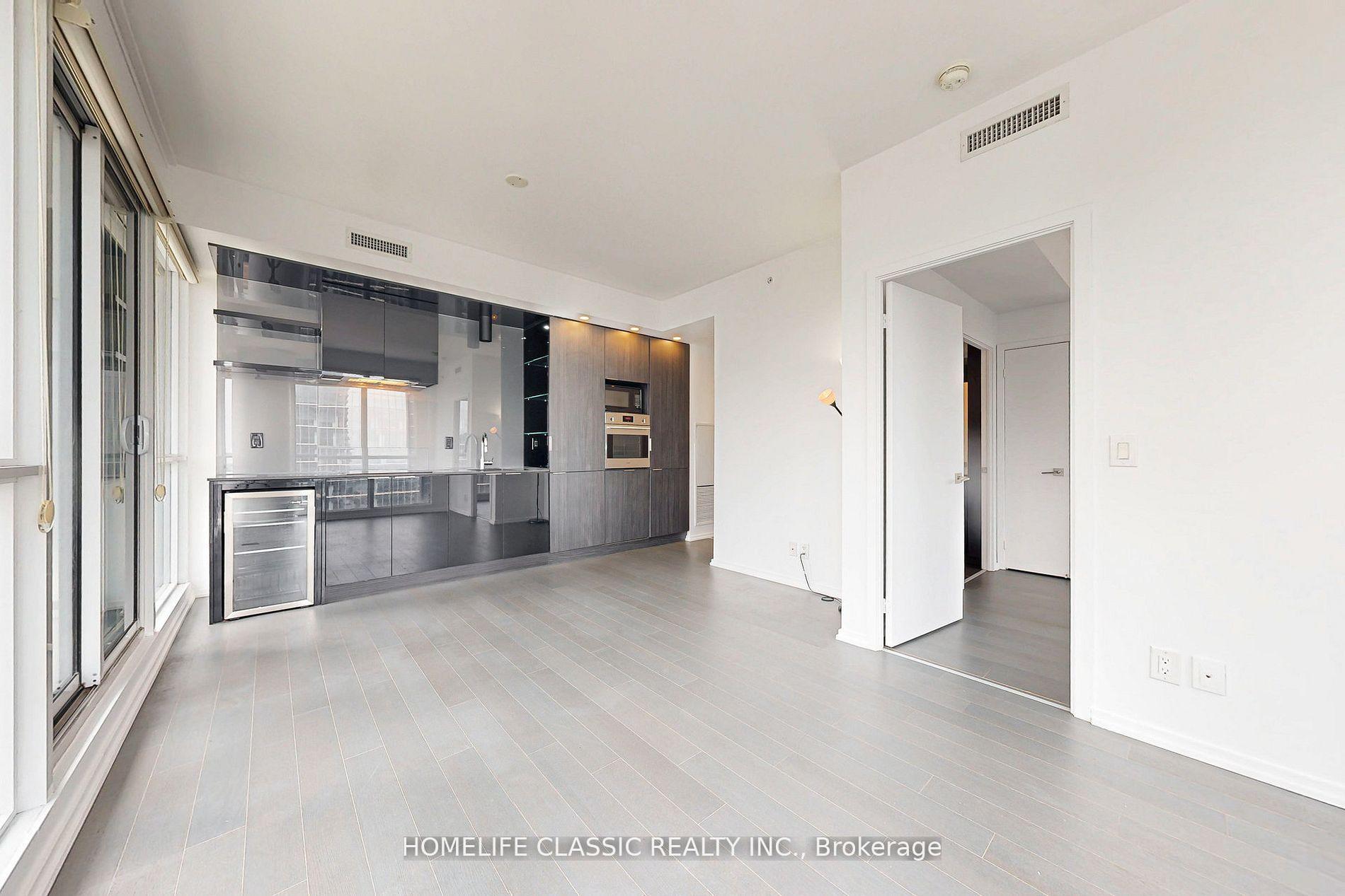 Photo 13 of Unit 4006, 70 Temperance Street, Toronto, Bay Street Corridor — HOMEH