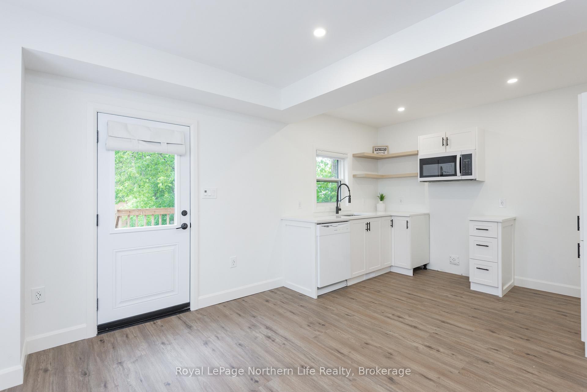 Photo 11 of 253 Second Avenue W, North Bay, Central — HOMEH