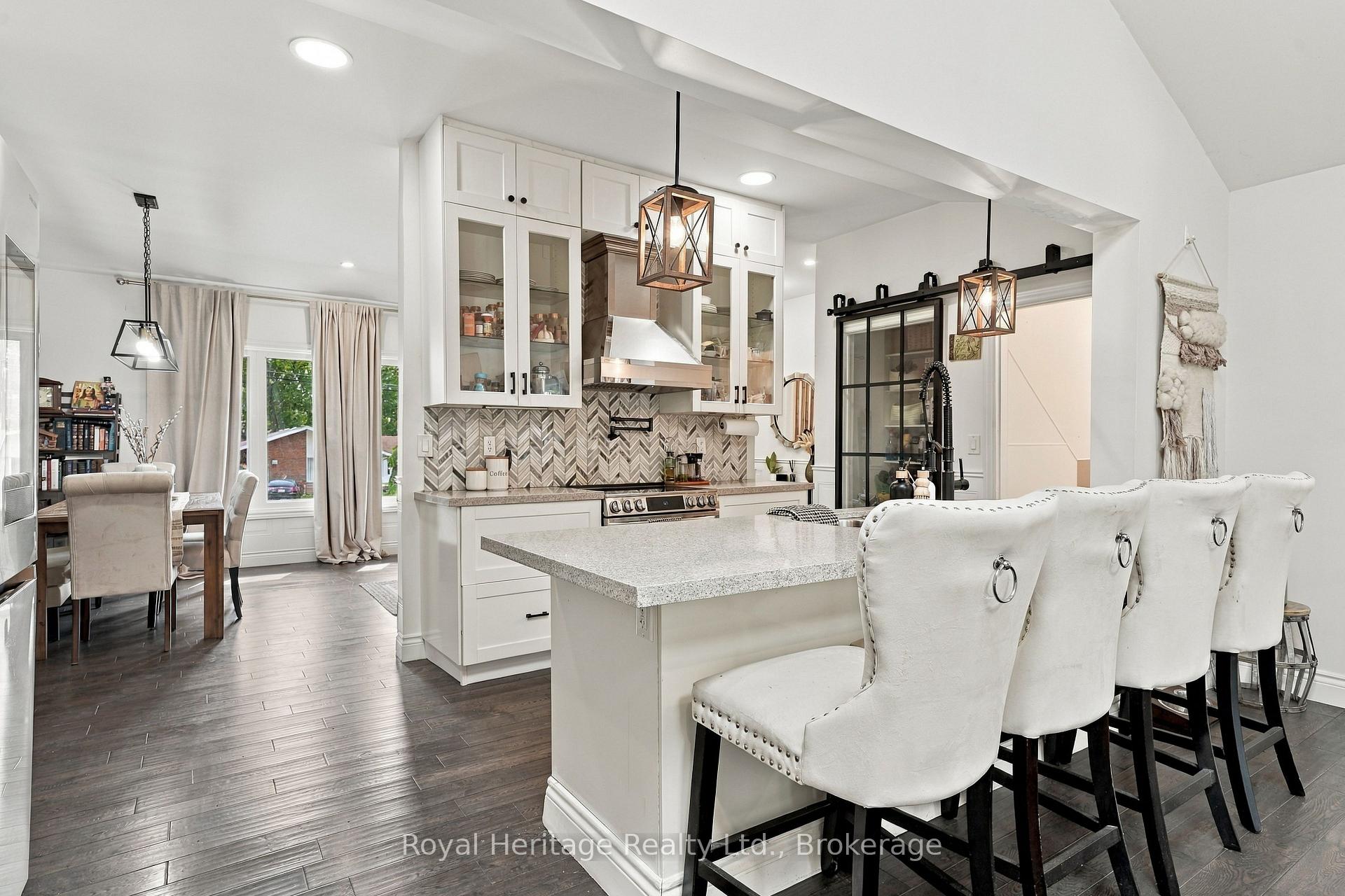 Photo 16 of 618 Sunset Boulevard, Clarington, Newcastle — HOMEH
