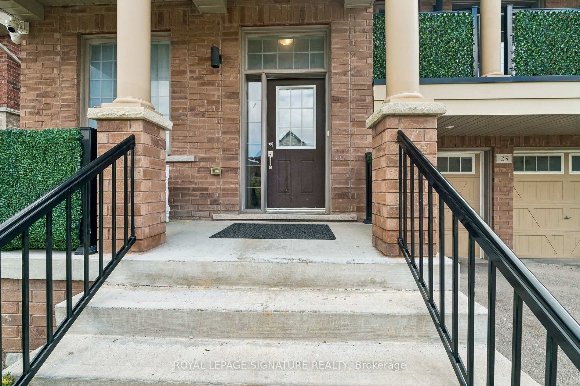 Photo 3 of Unit Lower, 23 Cyprus Glen, East Gwillimbury, Holland Landing — HOMEH