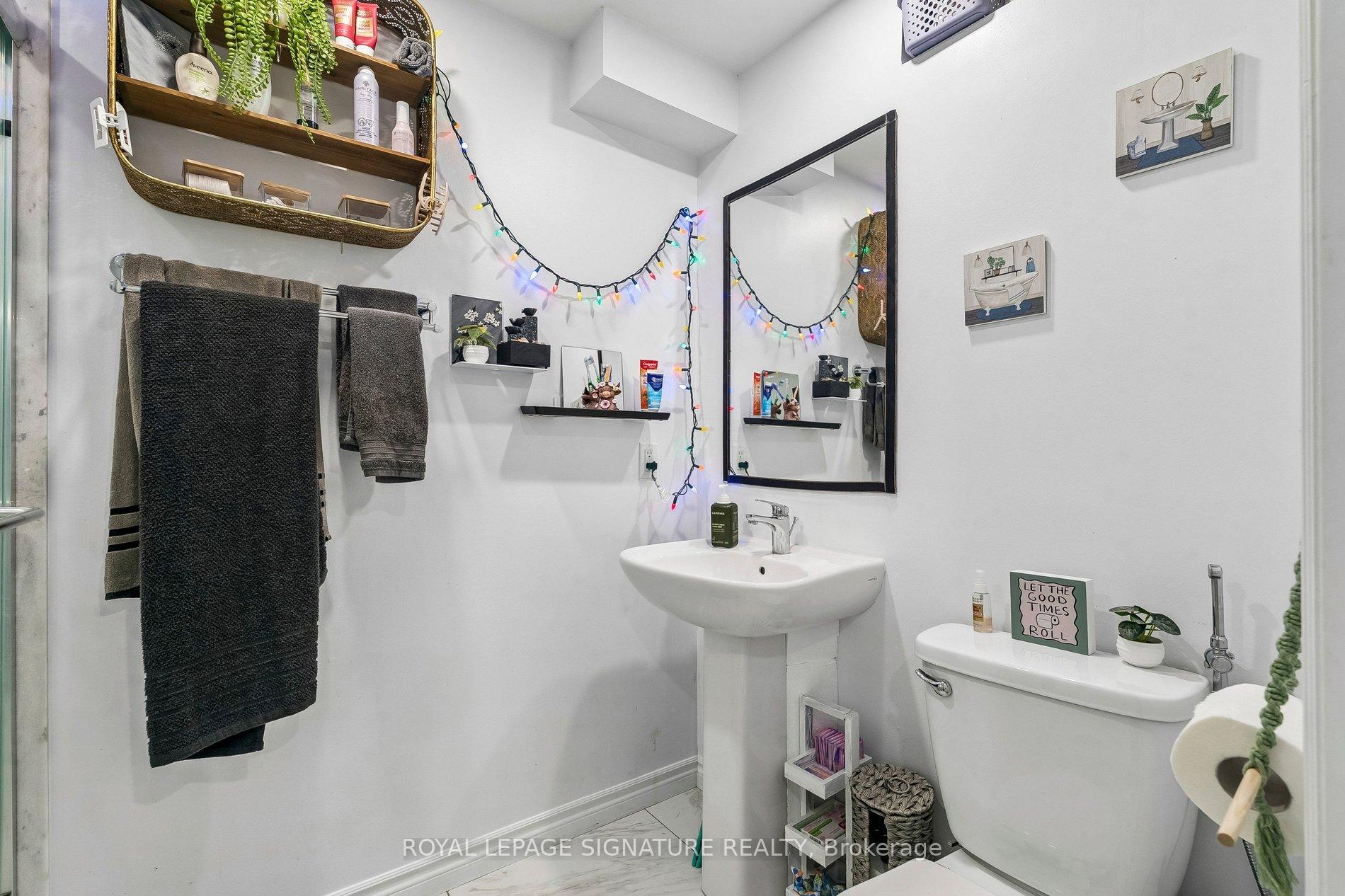 Photo 10 of Unit Lower, 23 Cyprus Glen, East Gwillimbury, Holland Landing — HOMEH