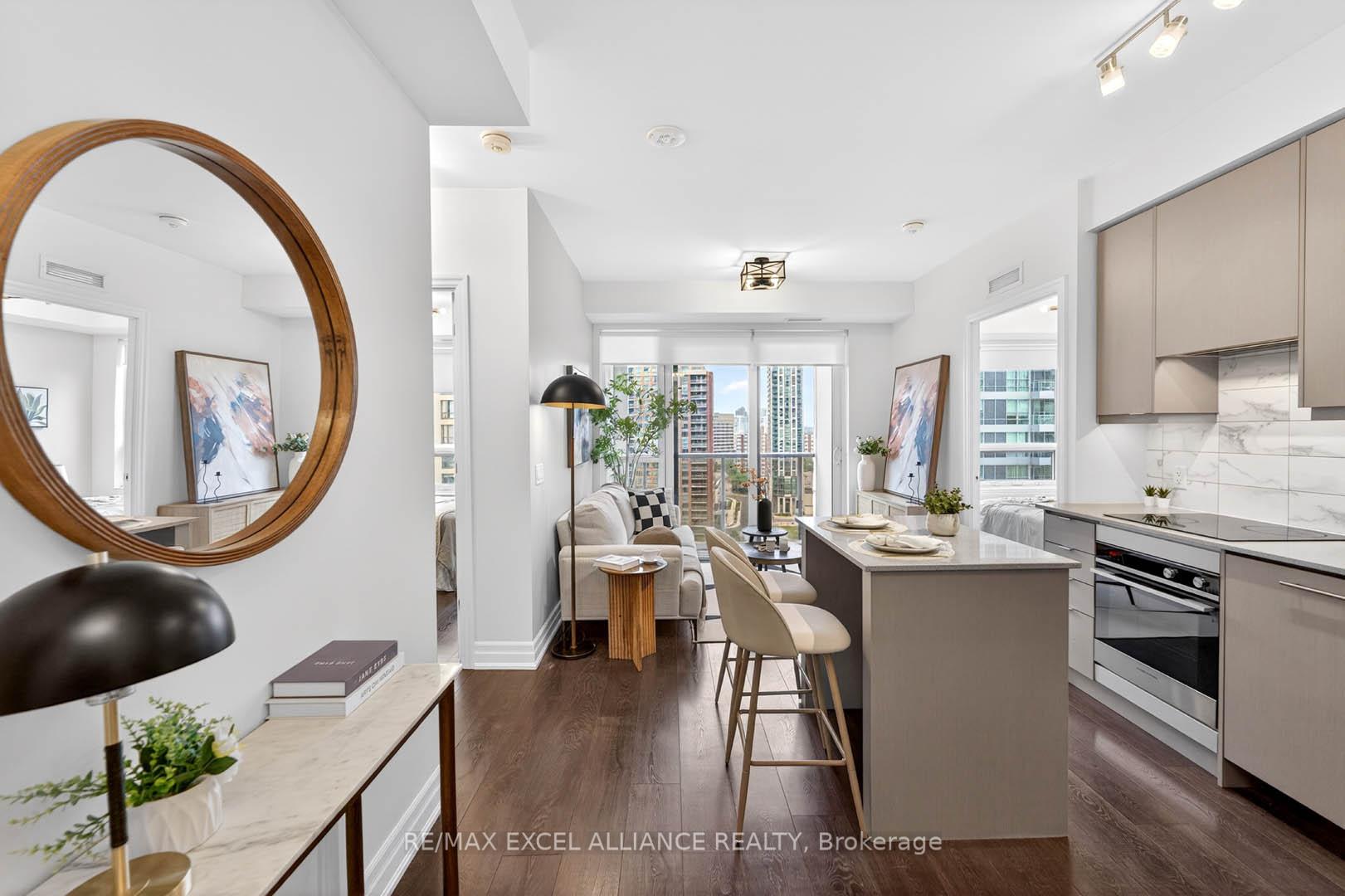 Photo 10 of Unit 1311, 30 Elm Drive W, Mississauga, City Centre — HOMEH