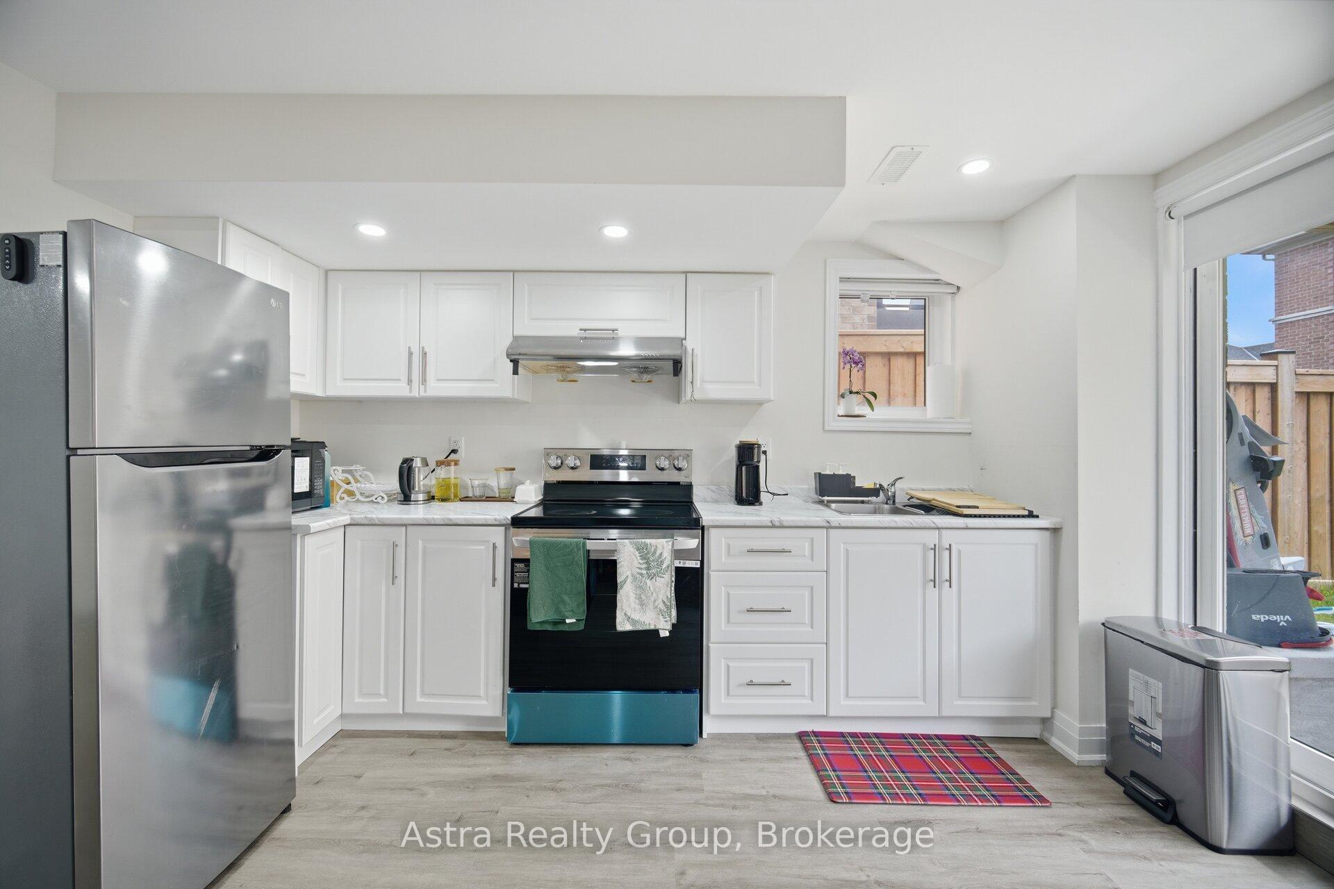 Photo 38 of 152 Stormont Trail, Vaughan, Vellore Village — HOMEH
