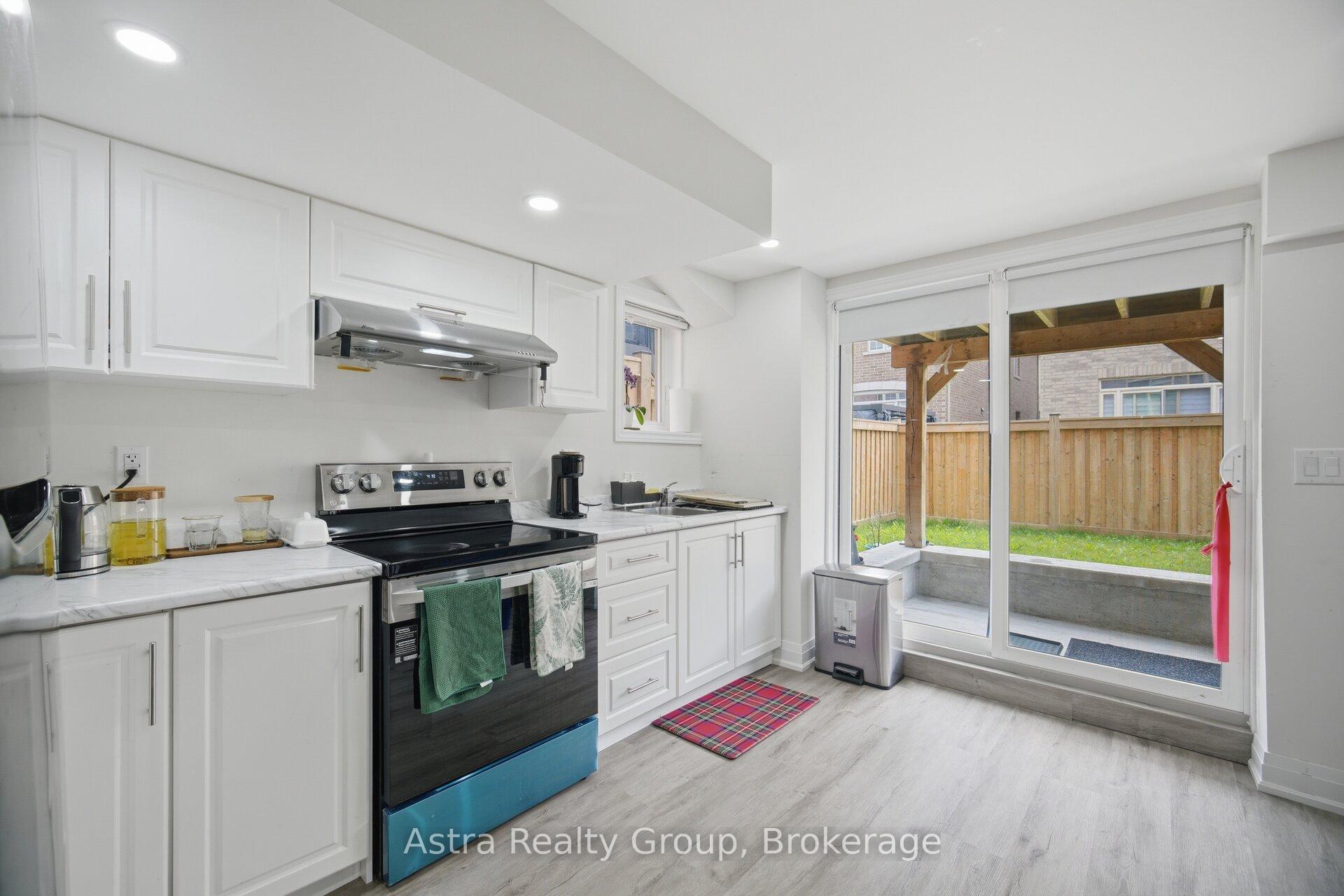 Photo 39 of 152 Stormont Trail, Vaughan, Vellore Village — HOMEH