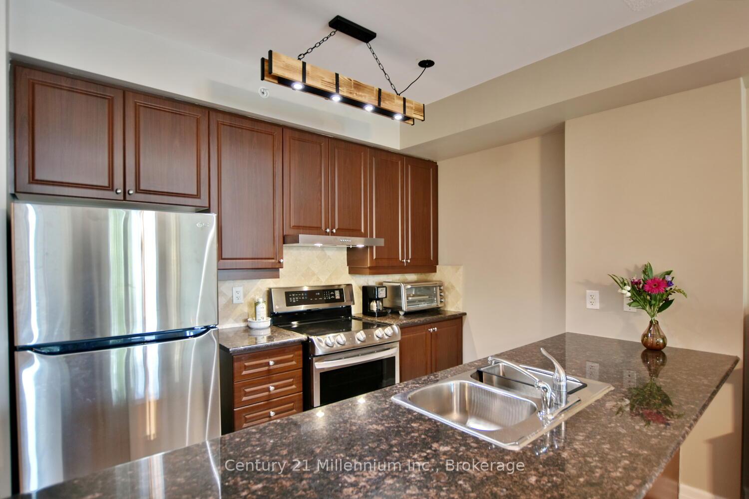 Photo 6 of Unit 208, 1 Shipyard Lane, Collingwood — HOMEH