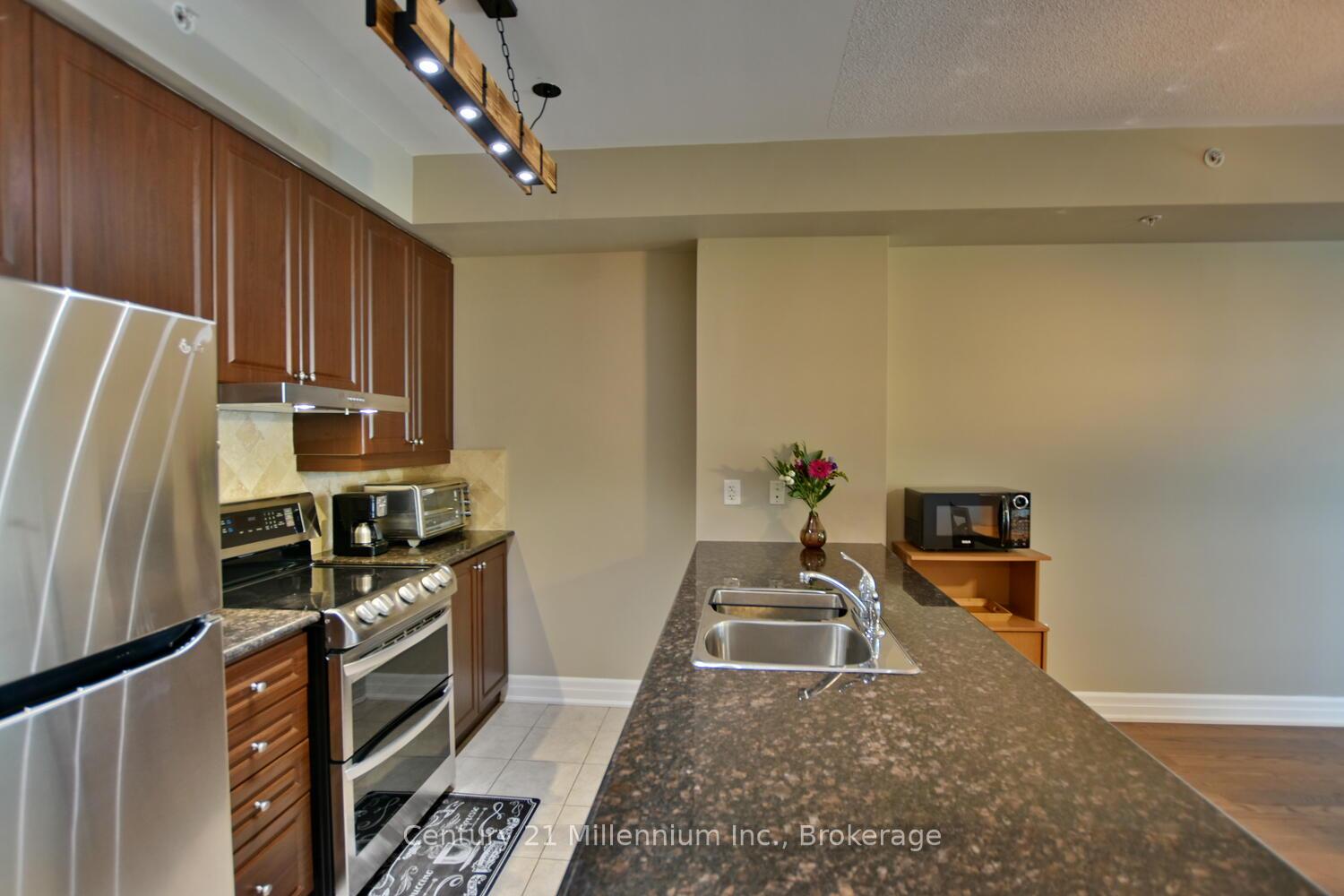 Photo 8 of Unit 208, 1 Shipyard Lane, Collingwood — HOMEH