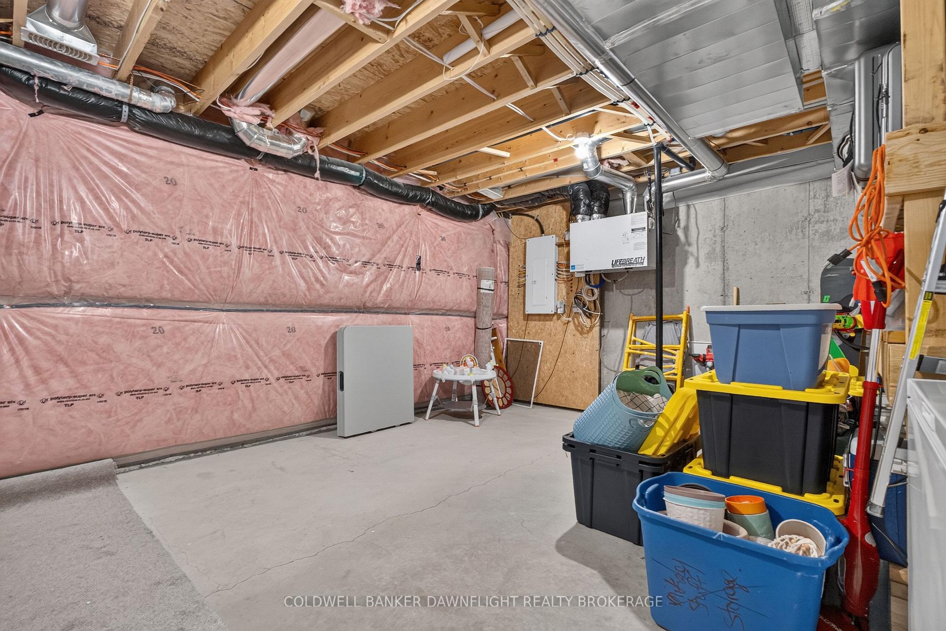 Photo 33 of Unit 83, 1061 Eagletrace Drive, London, North S — HOMEH