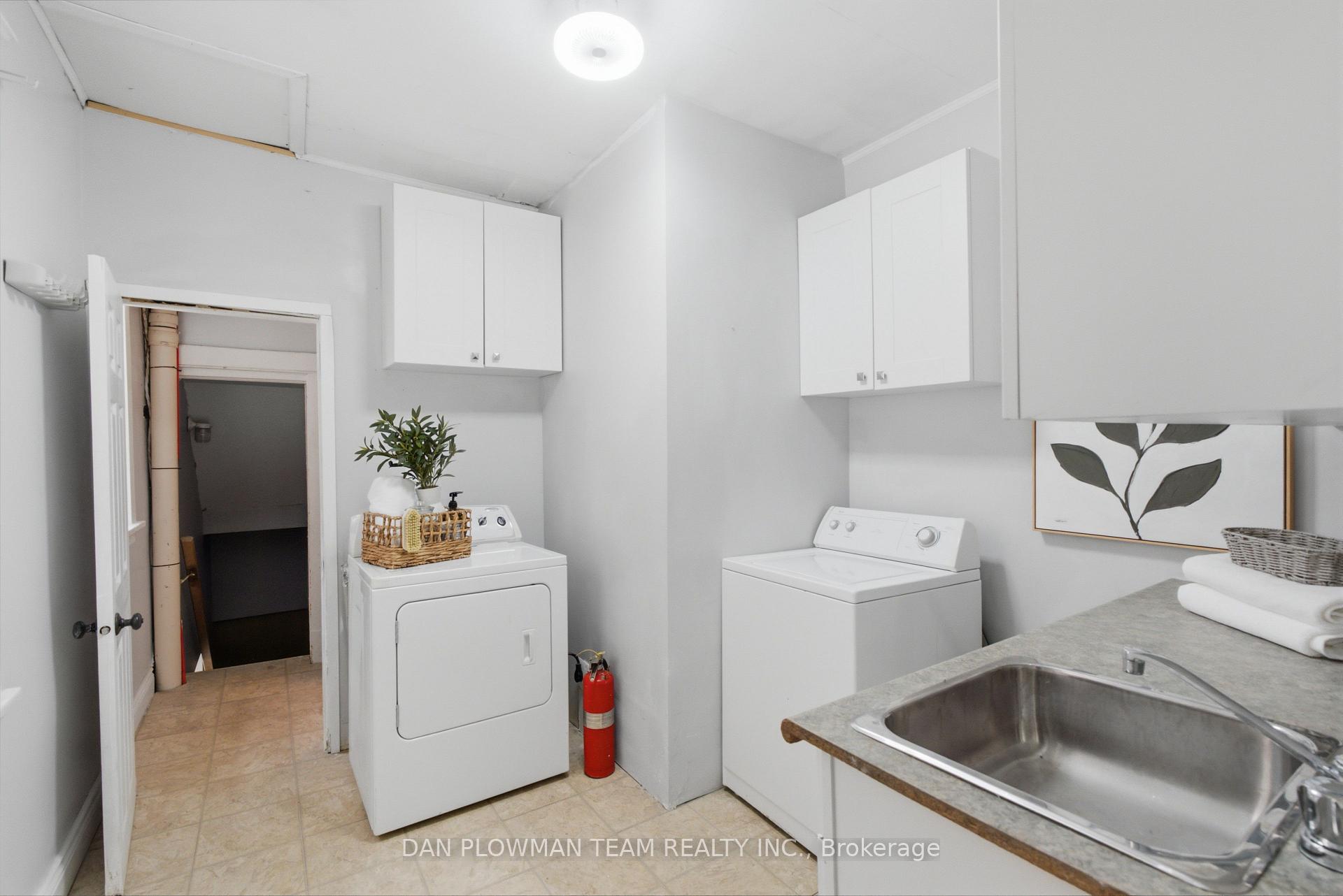 Photo 13 of 265 Haig Street, Oshawa, O'Neill — HOMEH
