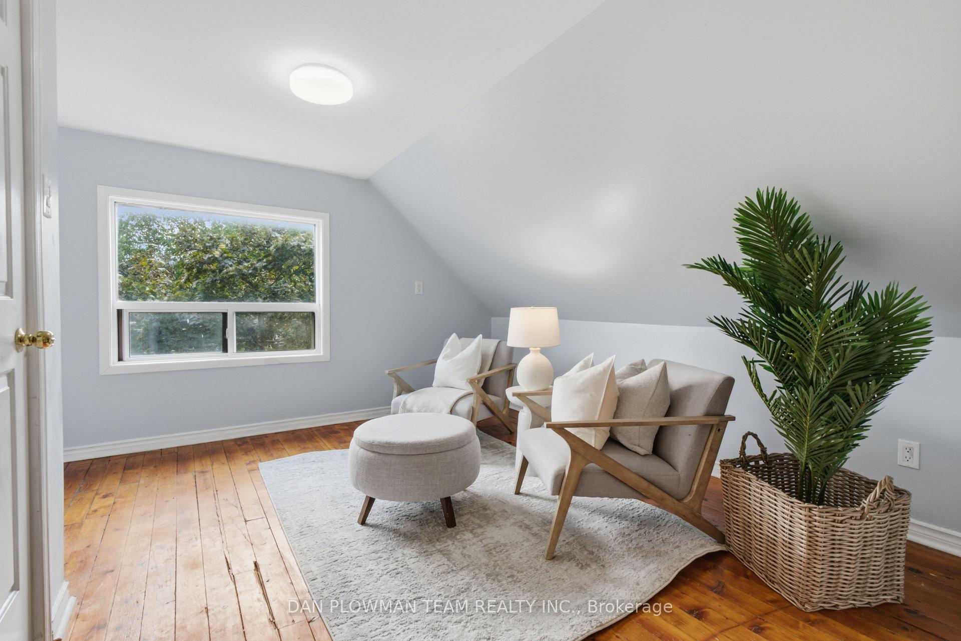 Photo 23 of 265 Haig Street, Oshawa, O'Neill — HOMEH