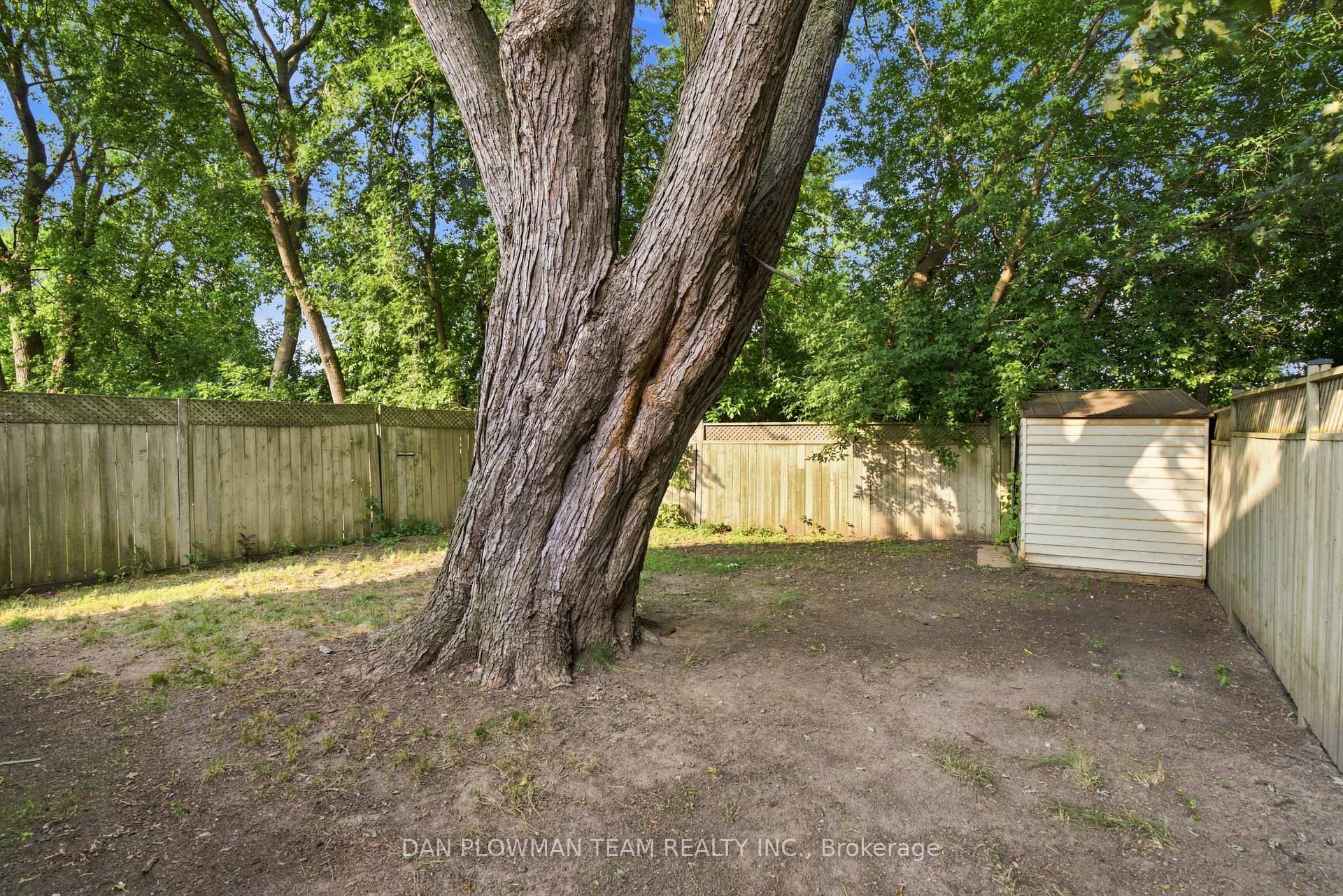 Photo 29 of 265 Haig Street, Oshawa, O'Neill — HOMEH