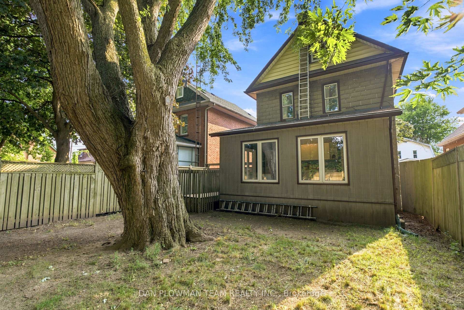 Photo 30 of 265 Haig Street, Oshawa, O'Neill — HOMEH