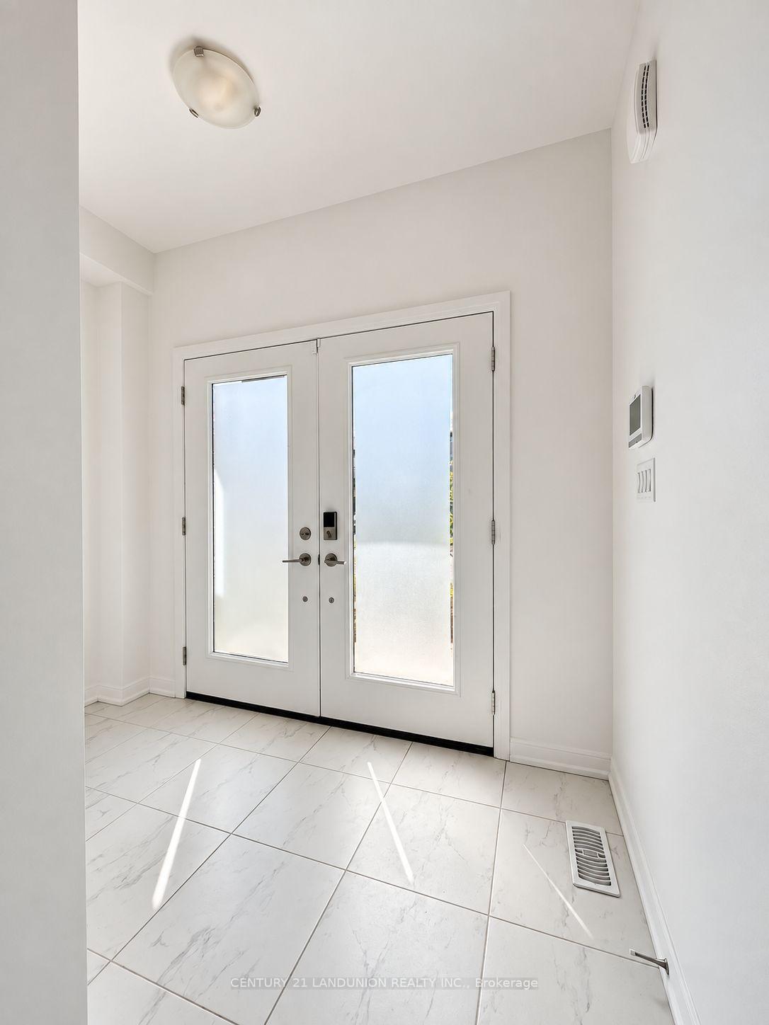 Photo 7 of 109 Acacia Road, Pelham, Fonthill — HOMEH