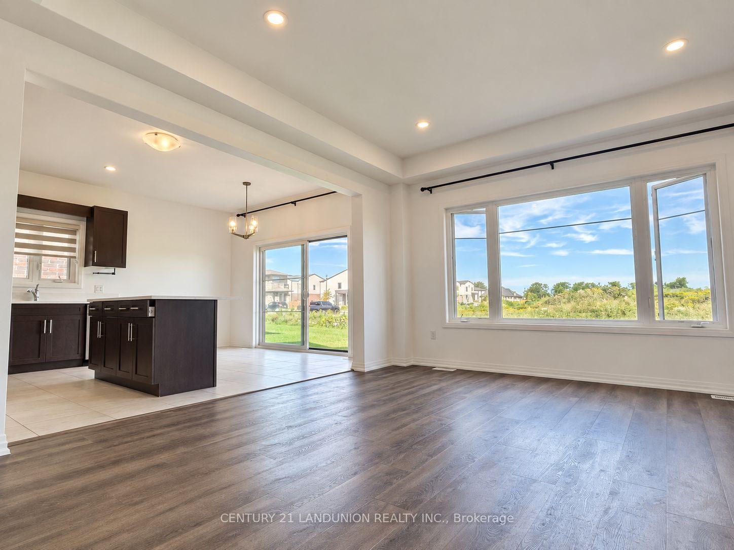 Photo 9 of 109 Acacia Road, Pelham, Fonthill — HOMEH