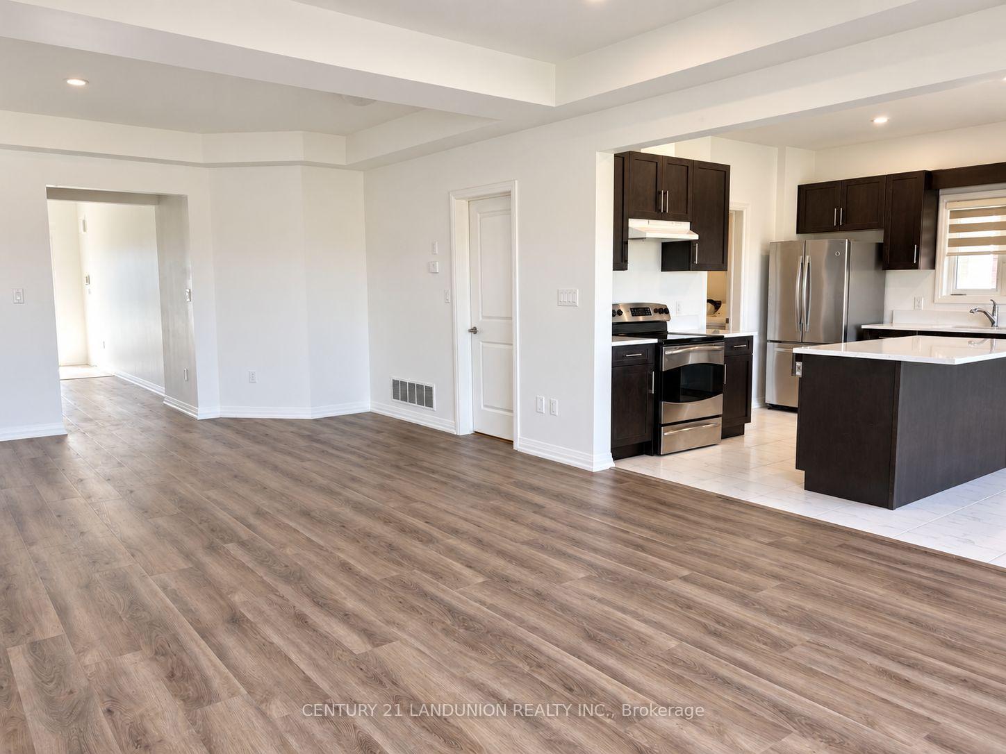 Photo 11 of 109 Acacia Road, Pelham, Fonthill — HOMEH