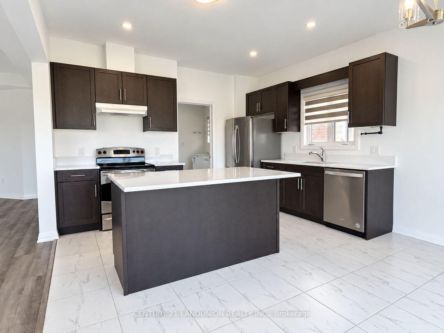 Photo 12 of 109 Acacia Road, Pelham, Fonthill — HOMEH