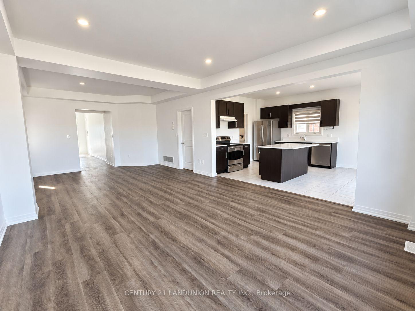 Photo 16 of 109 Acacia Road, Pelham, Fonthill — HOMEH