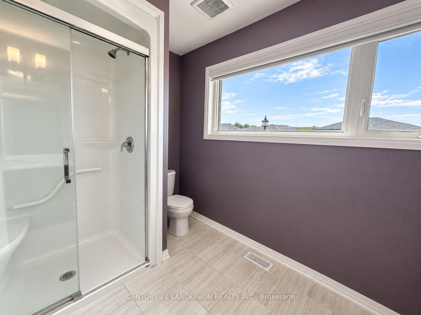 Photo 34 of 109 Acacia Road, Pelham, Fonthill — HOMEH