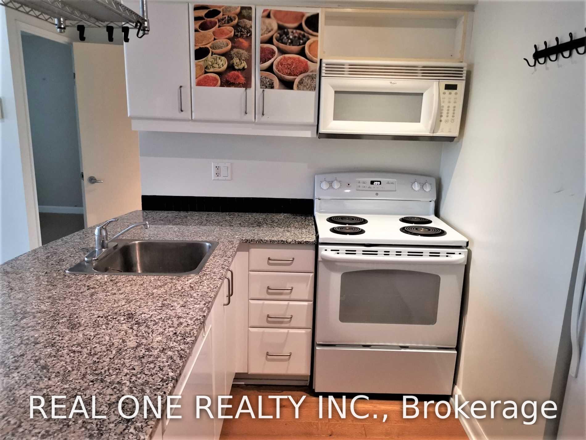 Photo 4 of Unit 1512, 33 Sheppard Avenue E, North York, Willowdale East — HOMEH