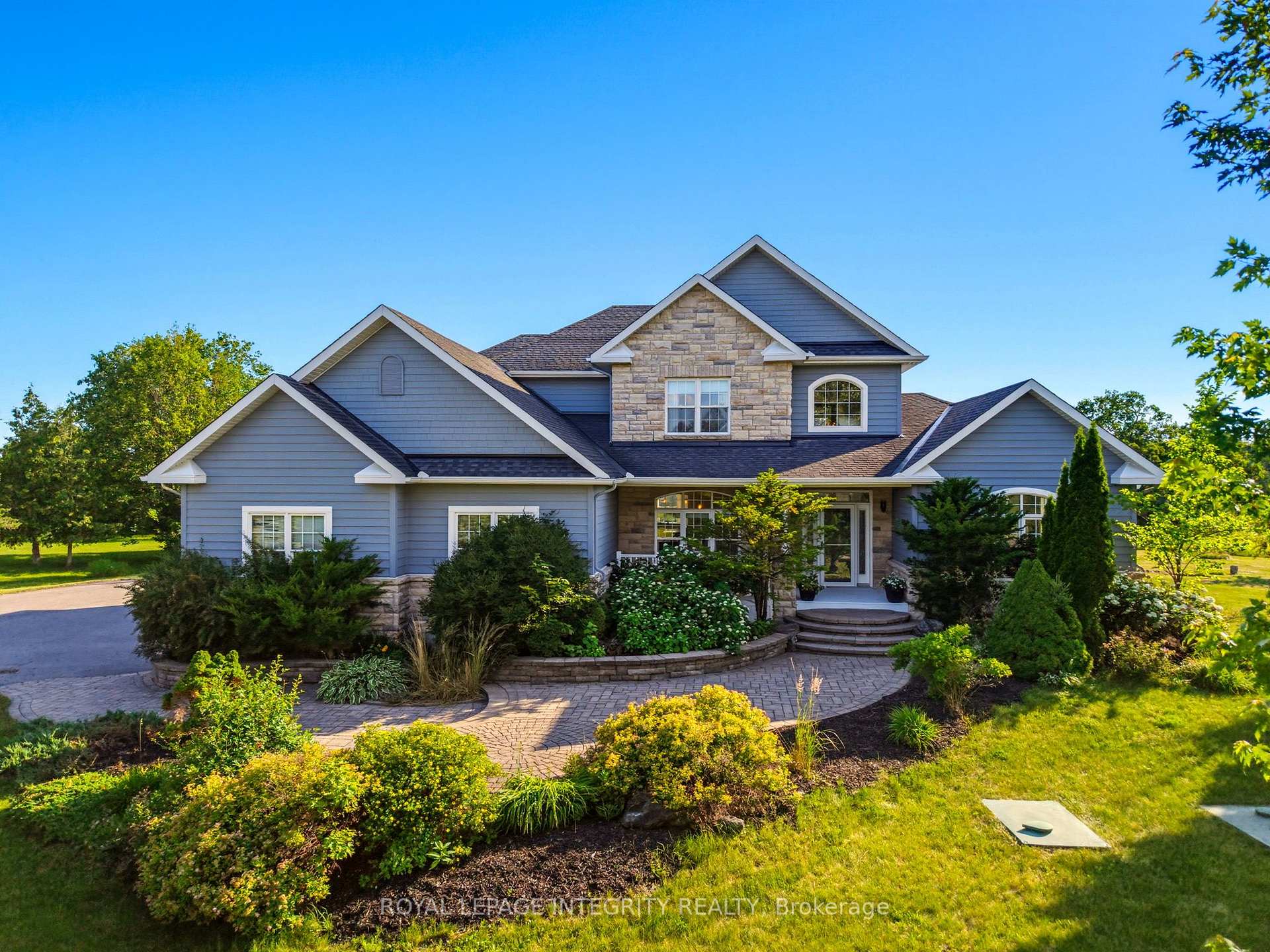 Photo of 562 Pennycross Lane