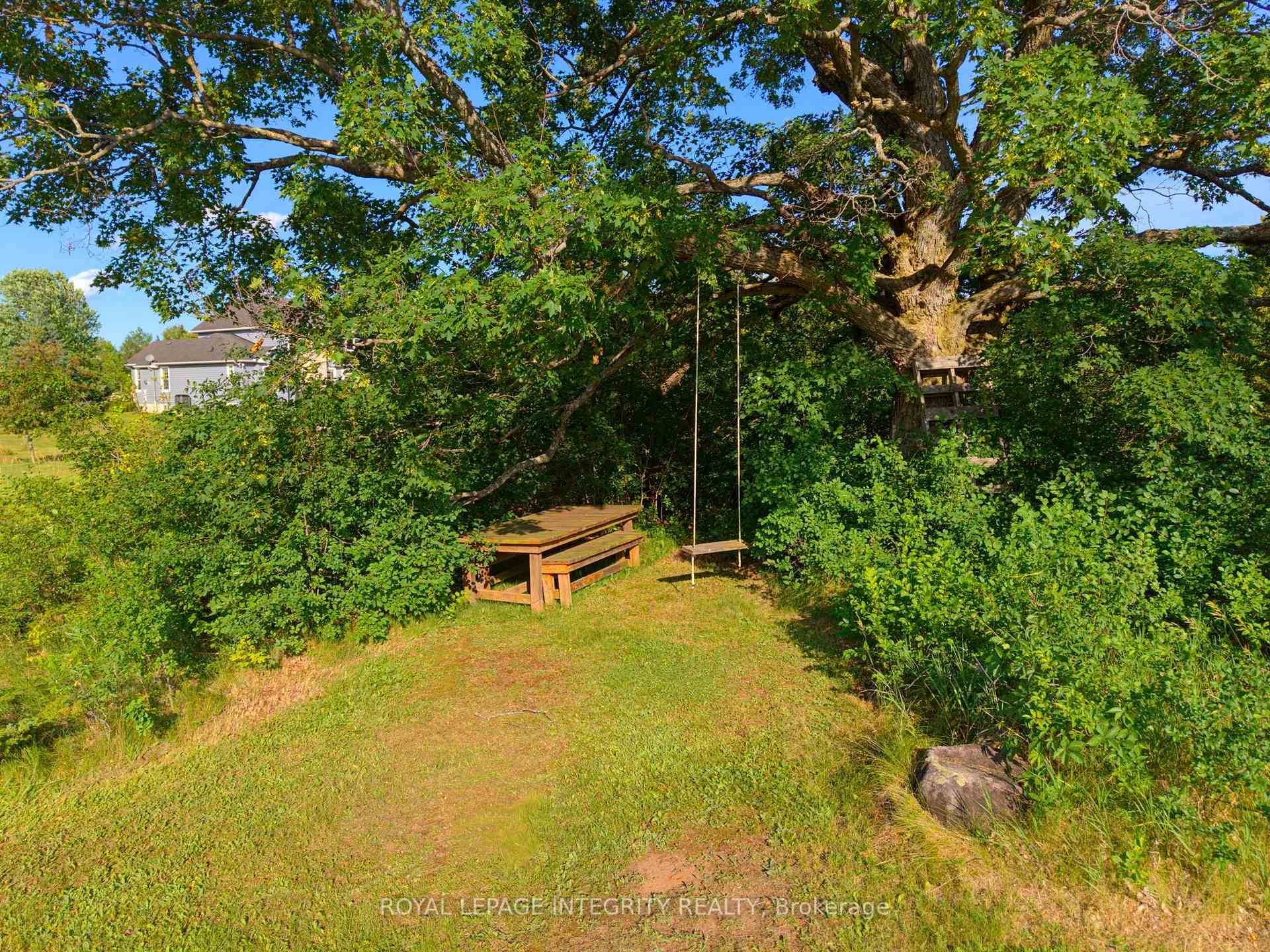 Photo 49 of 562 Pennycross Lane, Ottawa, Huntley Ward (South West) — HOMEH