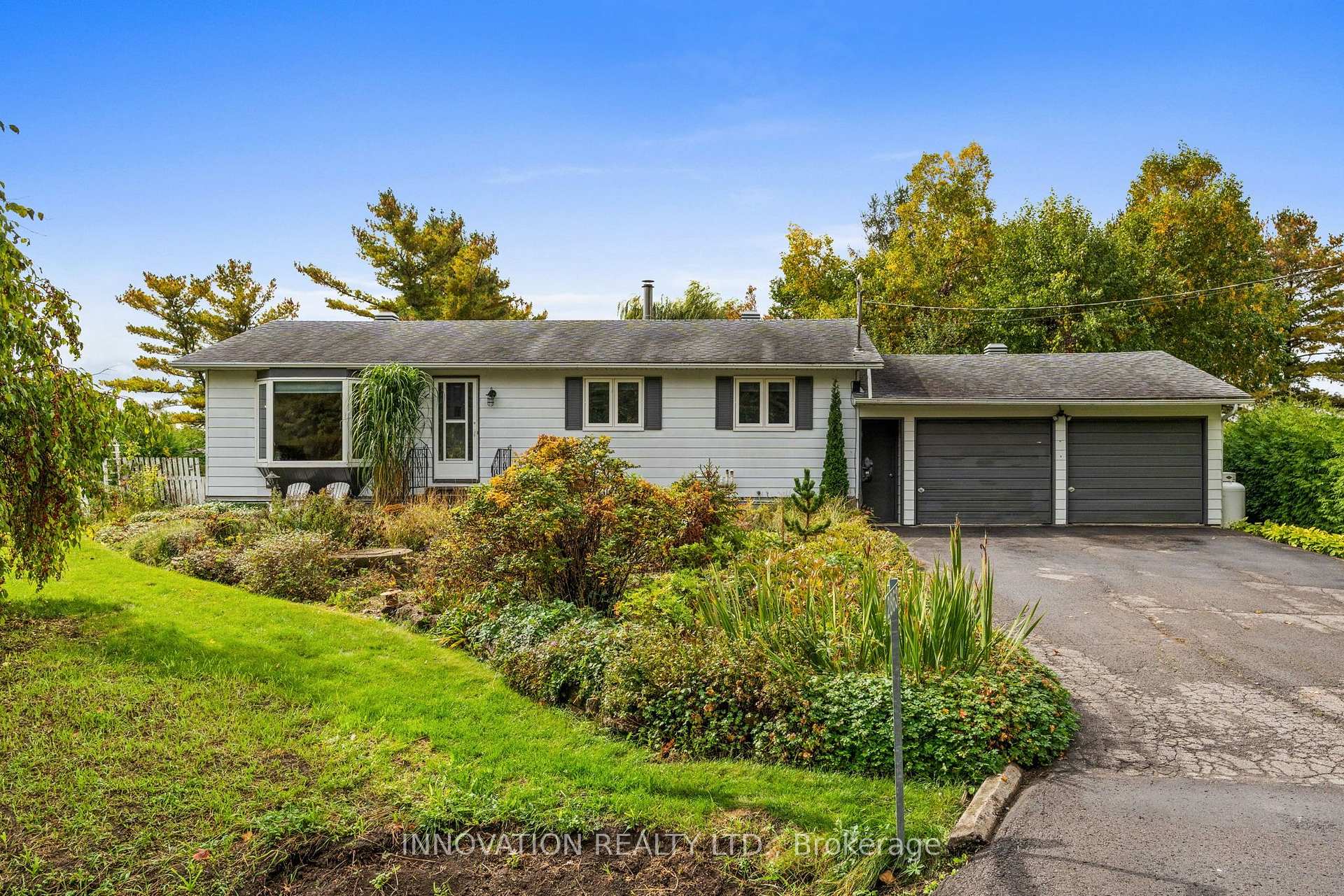 Photo of 2863 John Shaw Road