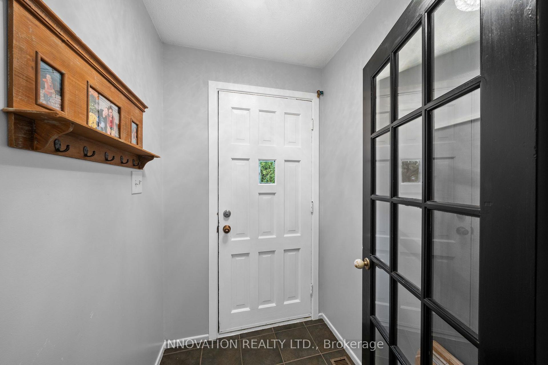 Photo 4 of 2863 John Shaw Road, Ottawa, Fitzroy Ward (South East) — HOMEH