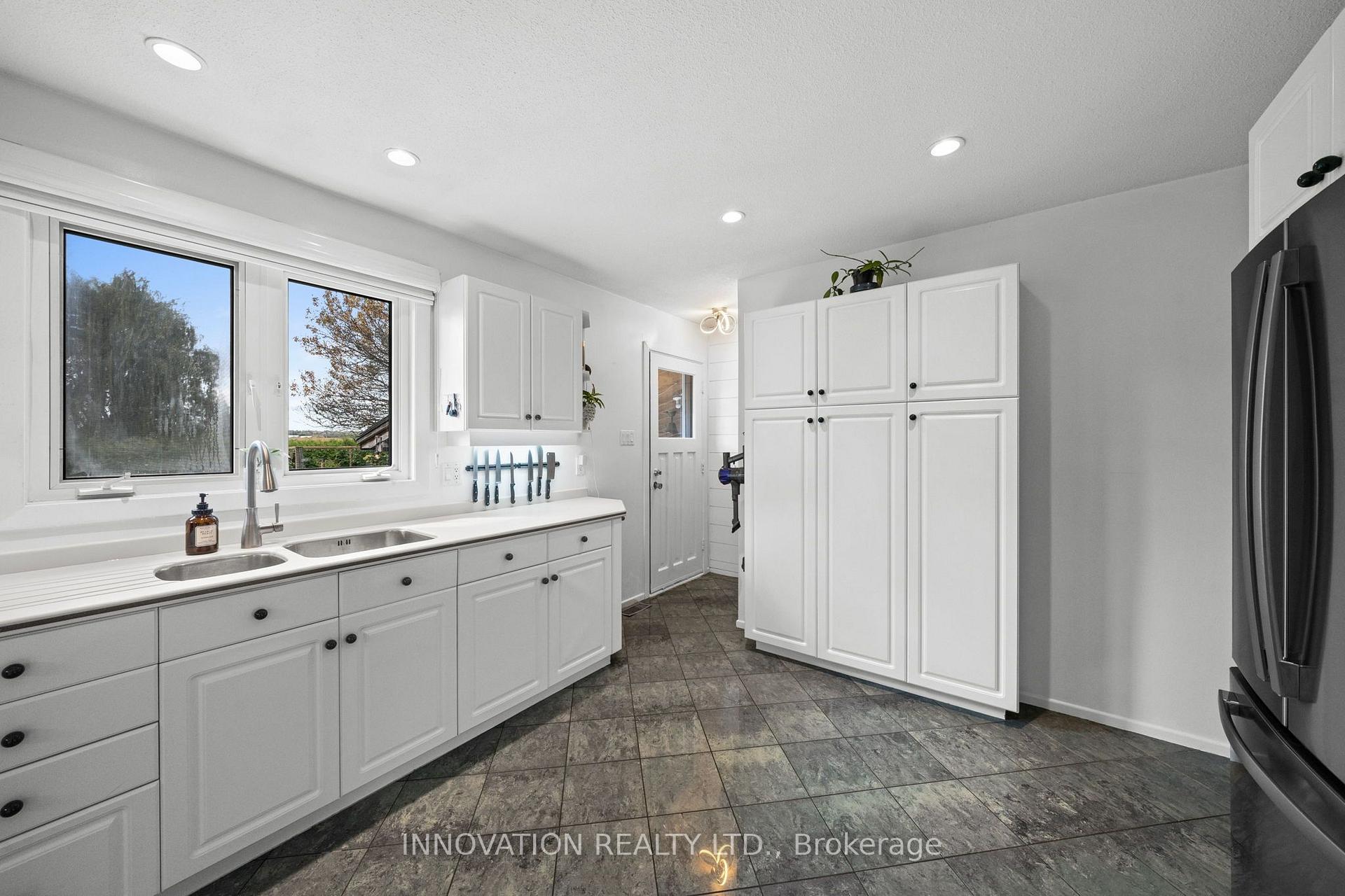 Photo 14 of 2863 John Shaw Road, Ottawa, Fitzroy Ward (South East) — HOMEH