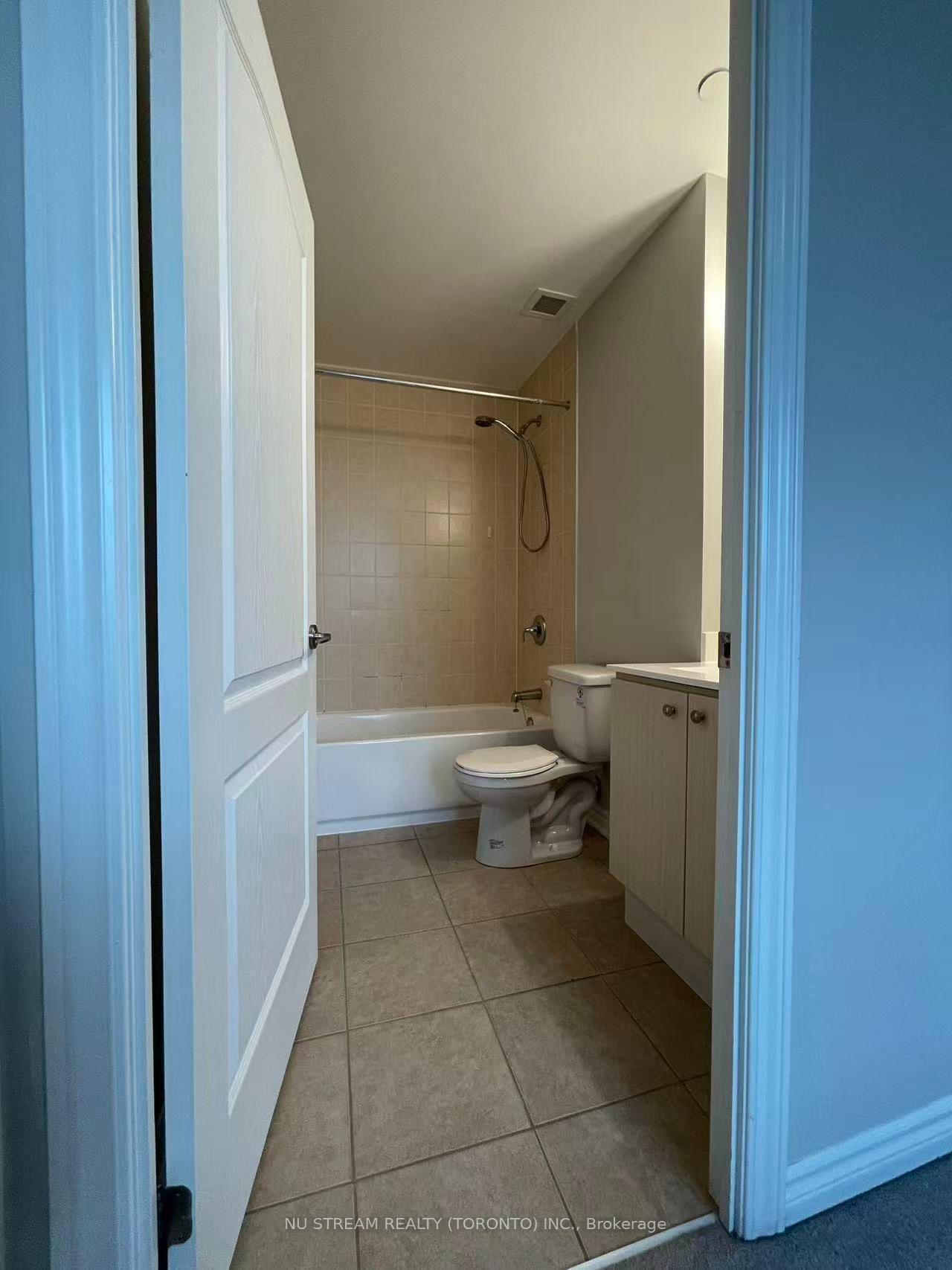 Photo 10 of Unit 506, 8323 Kennedy Road, Markham, Village Green-South Unionville — HOMEH