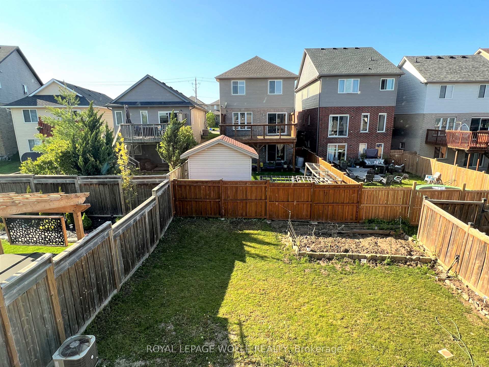 Photo 20 of 46 Renfrew Street, Kitchener, Huron Park — HOMEH