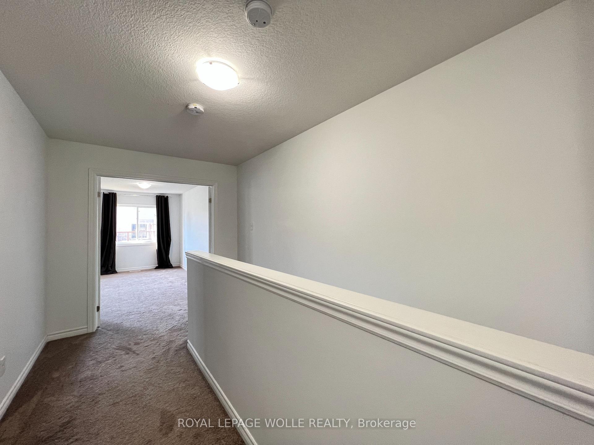 Photo 28 of 46 Renfrew Street, Kitchener, Huron Park — HOMEH