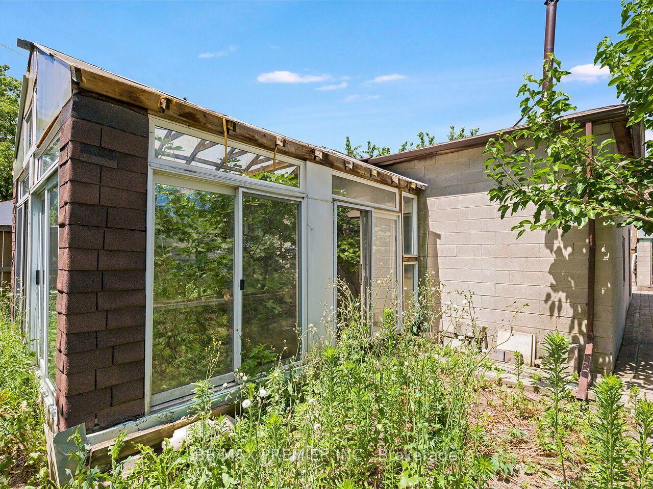 Photo 44 of 7 Mayall Avenue, North York, Downsview-Roding-CFB — HOMEH