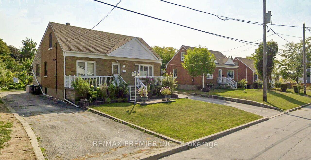Photo 47 of 7 Mayall Avenue, North York, Downsview-Roding-CFB — HOMEH