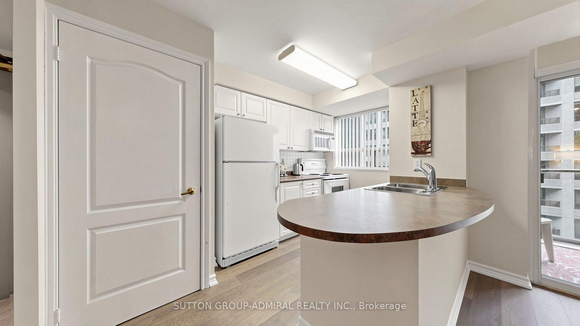 Photo 14 of Unit 701, 30 Hayden Street, Toronto, Church-Yonge Corridor — HOMEH