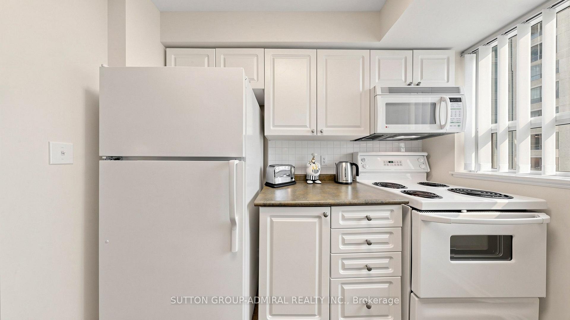 Photo 17 of Unit 701, 30 Hayden Street, Toronto, Church-Yonge Corridor — HOMEH