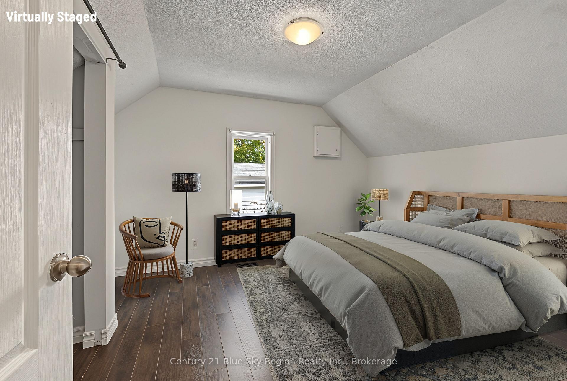 Photo 13 of 22 Corbett Street, North Bay, Ferris — HOMEH