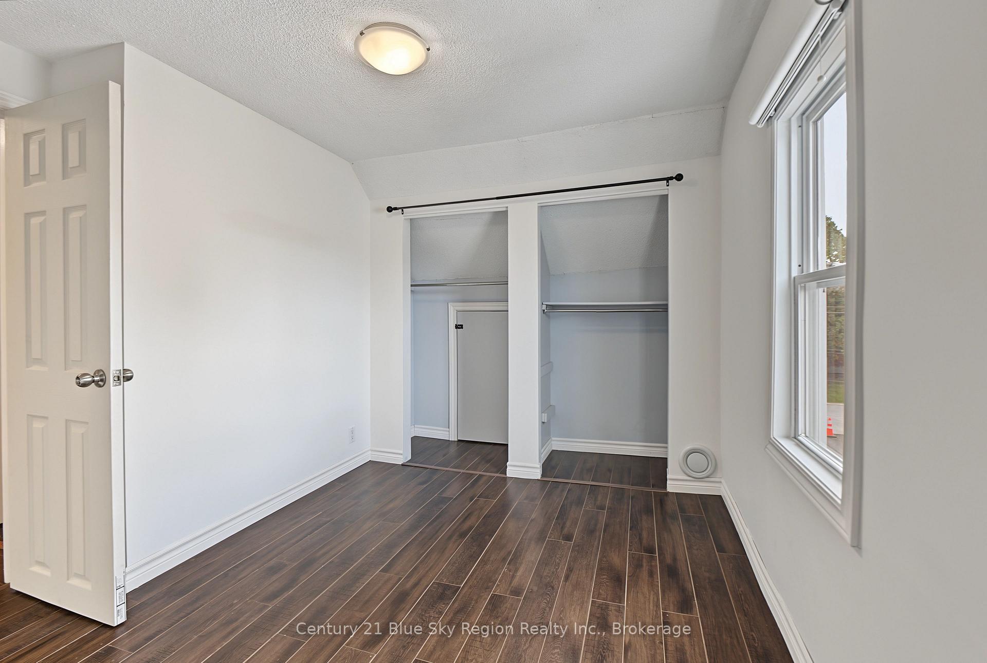 Photo 17 of 22 Corbett Street, North Bay, Ferris — HOMEH