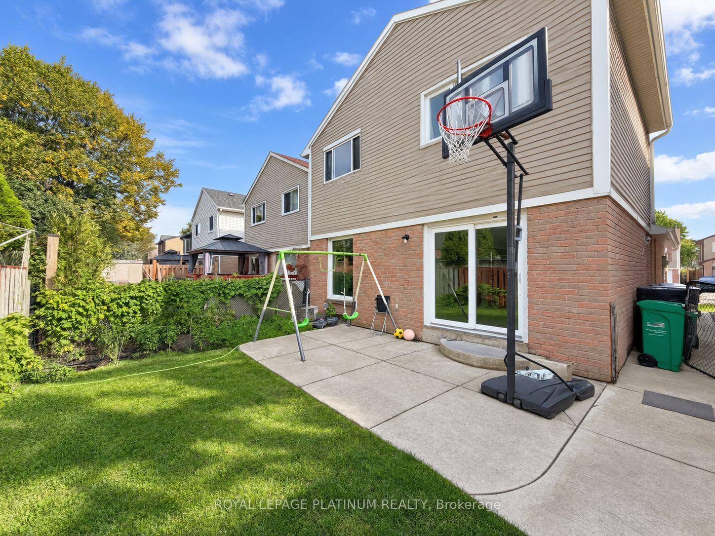 Photo 34 of 16 Joshua Court, Brampton, Northgate — HOMEH