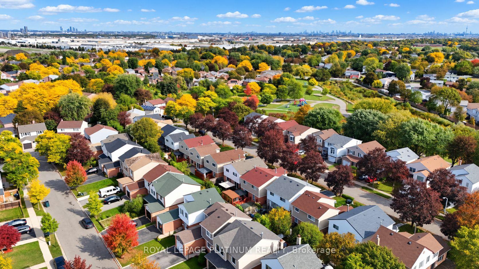 Photo 39 of 16 Joshua Court, Brampton, Northgate — HOMEH