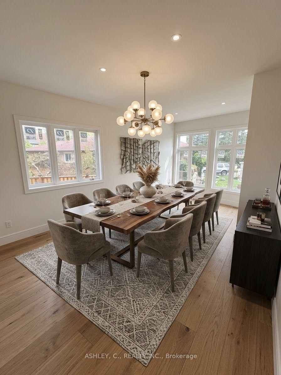 Photo 14 of 2574 Sharon Crescent, Mississauga, Erindale — HOMEH