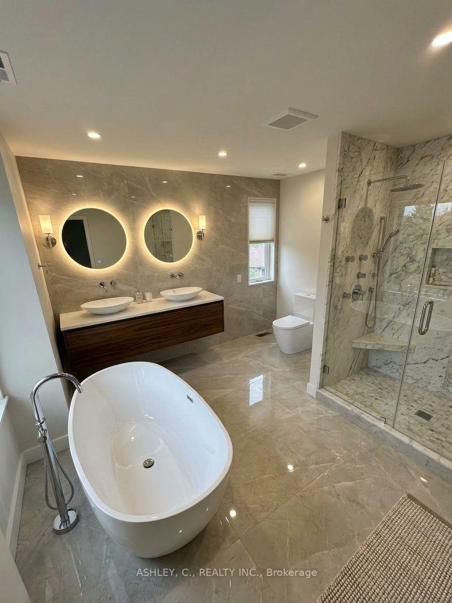 Photo 22 of 2574 Sharon Crescent, Mississauga, Erindale — HOMEH
