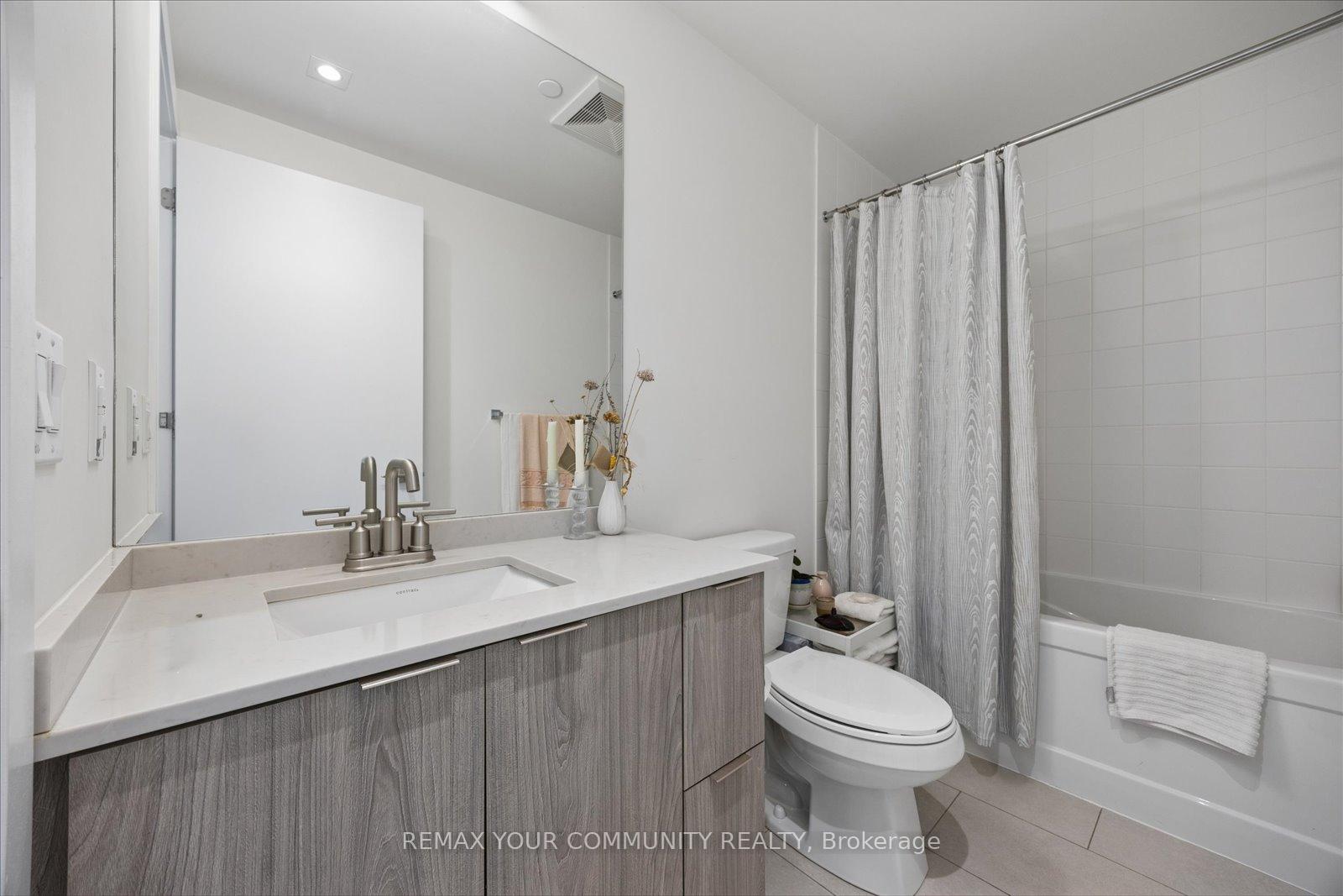 Photo 14 of 430 Roncesvalles Avenue, Toronto, Roncesvalles — HOMEH