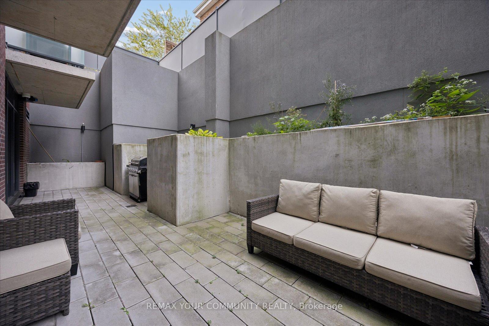 Photo 24 of 430 Roncesvalles Avenue, Toronto, Roncesvalles — HOMEH