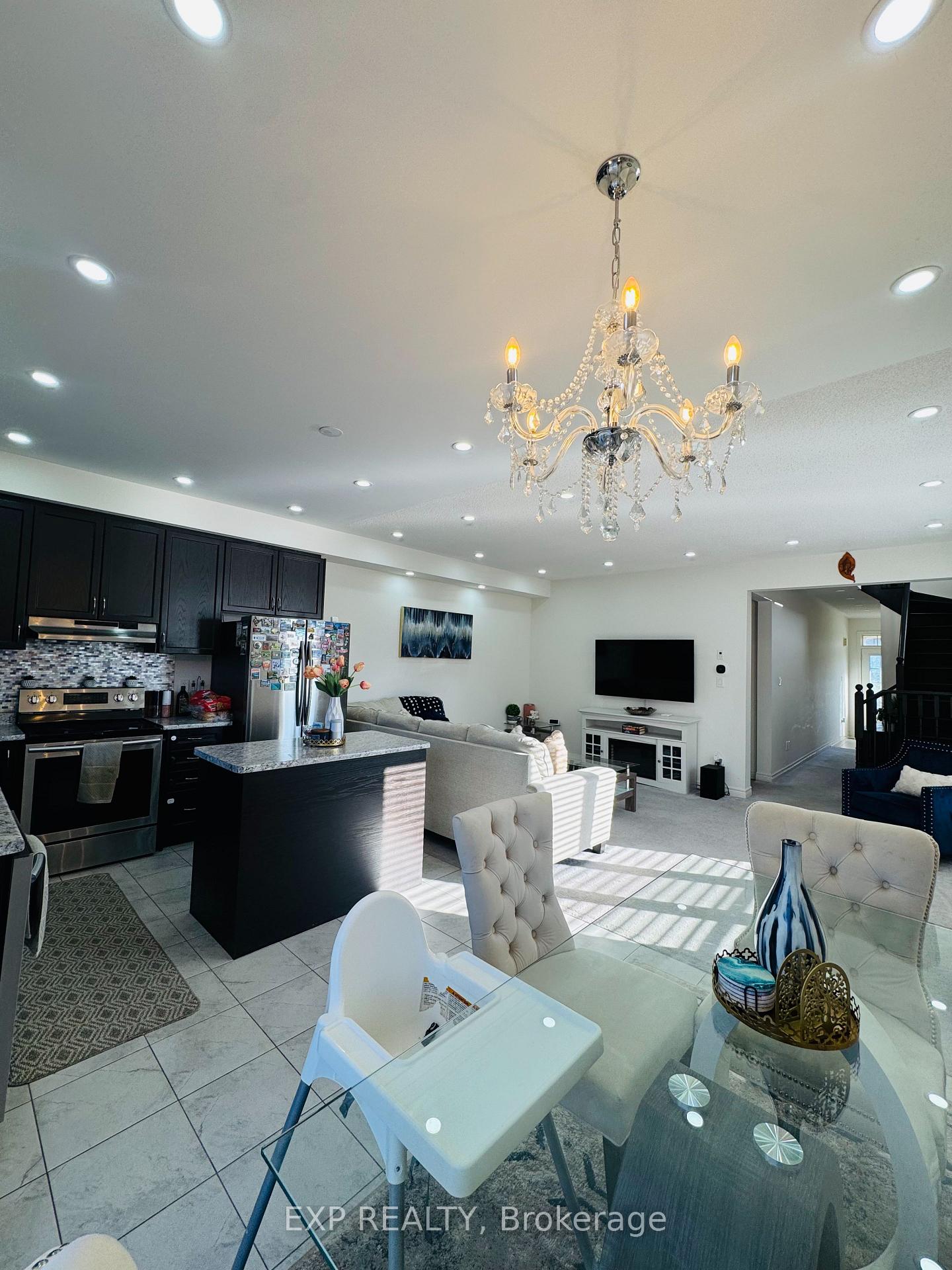 Photo 13 of 89 Hartley Avenue, Brant, Paris — HOMEH