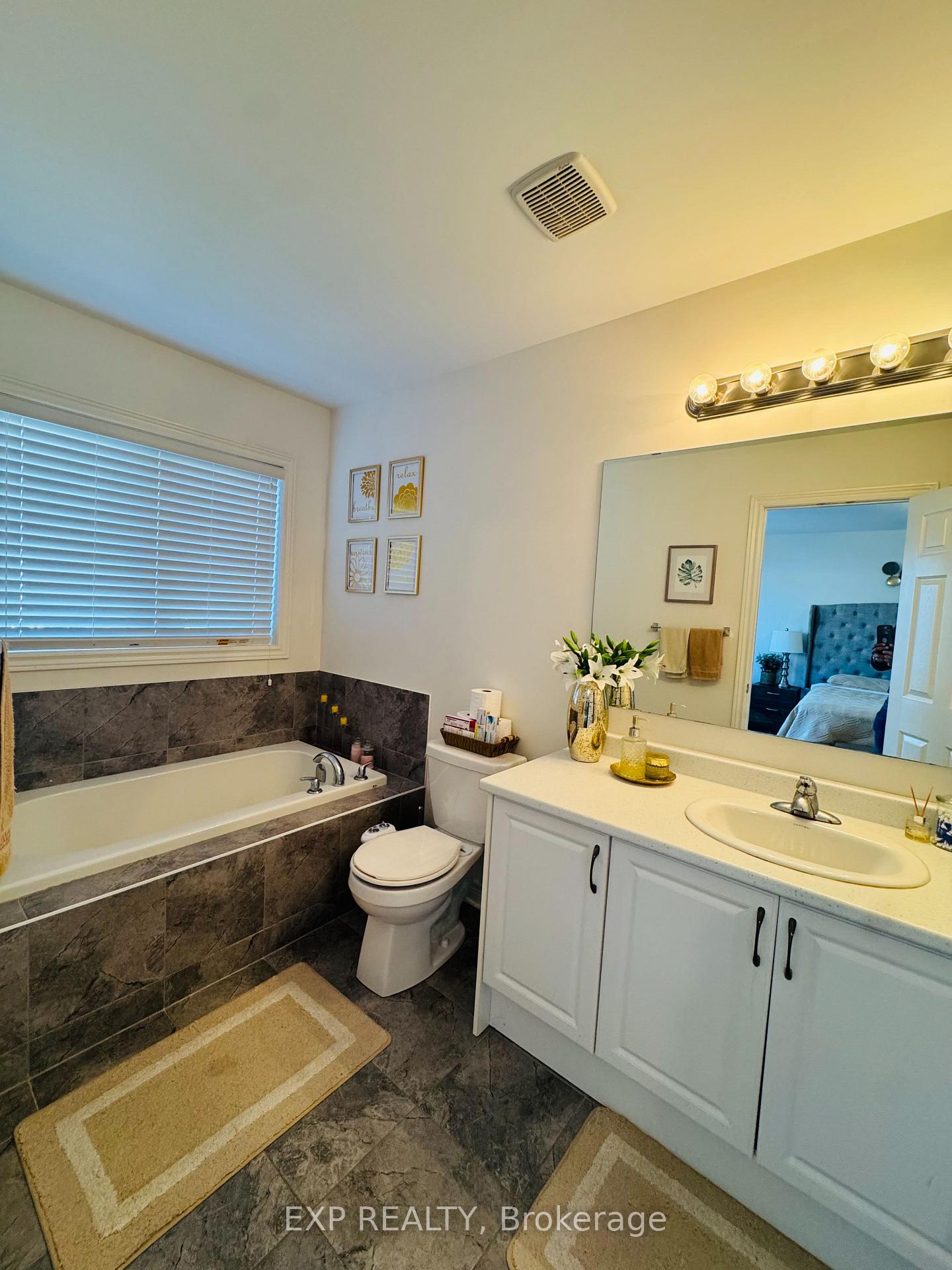 Photo 38 of 89 Hartley Avenue, Brant, Paris — HOMEH