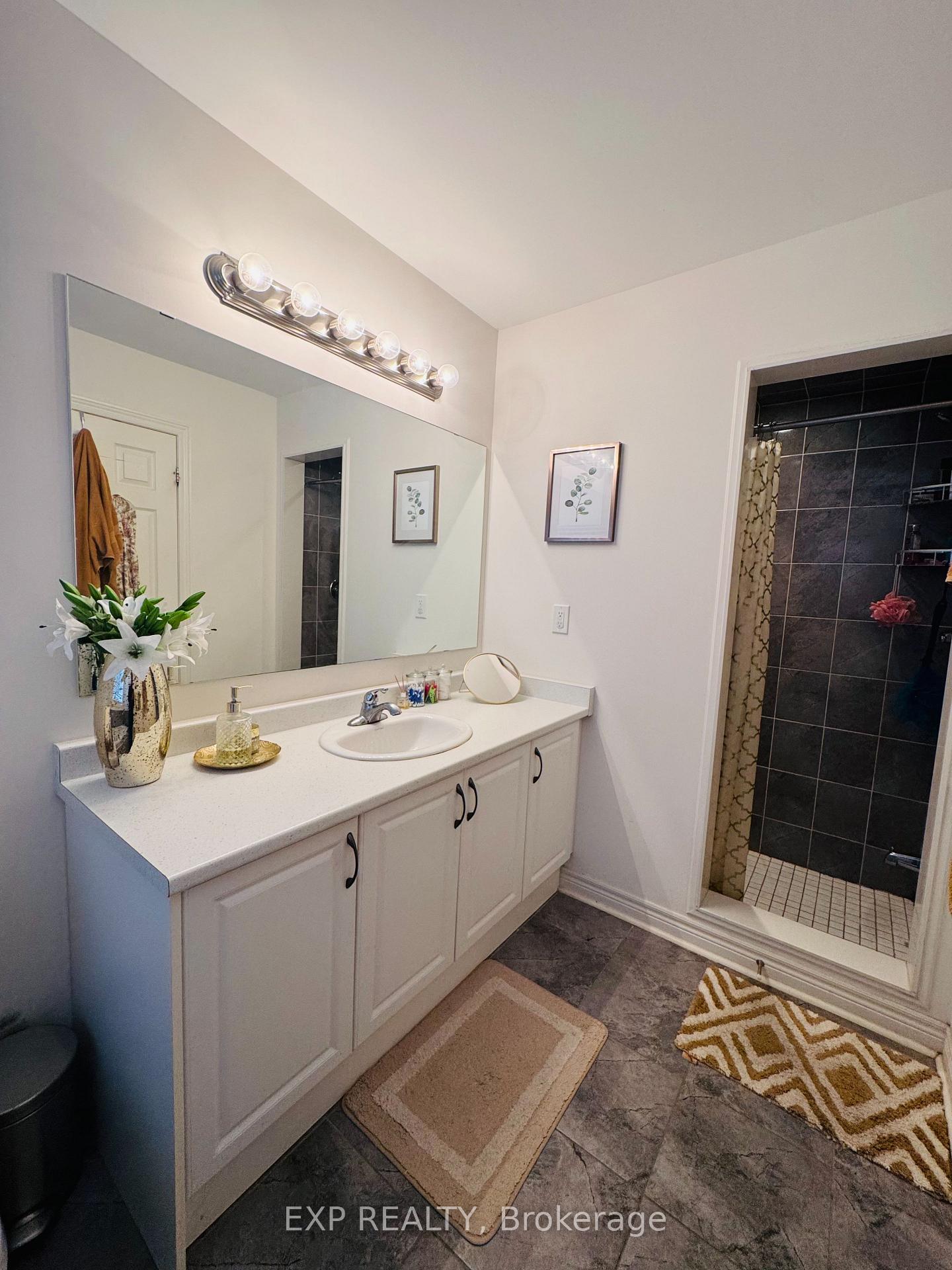 Photo 40 of 89 Hartley Avenue, Brant, Paris — HOMEH