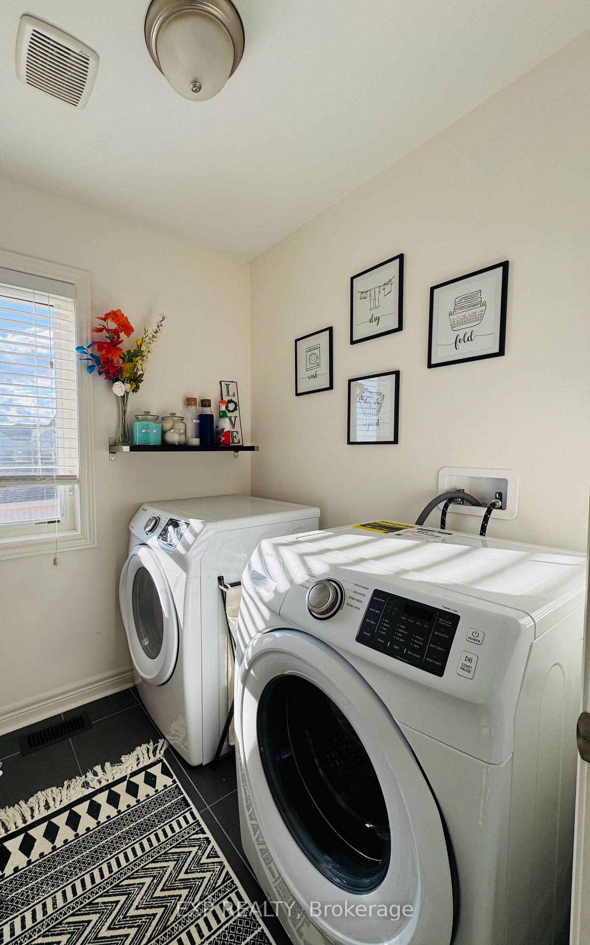Photo 51 of 89 Hartley Avenue, Brant, Paris — HOMEH