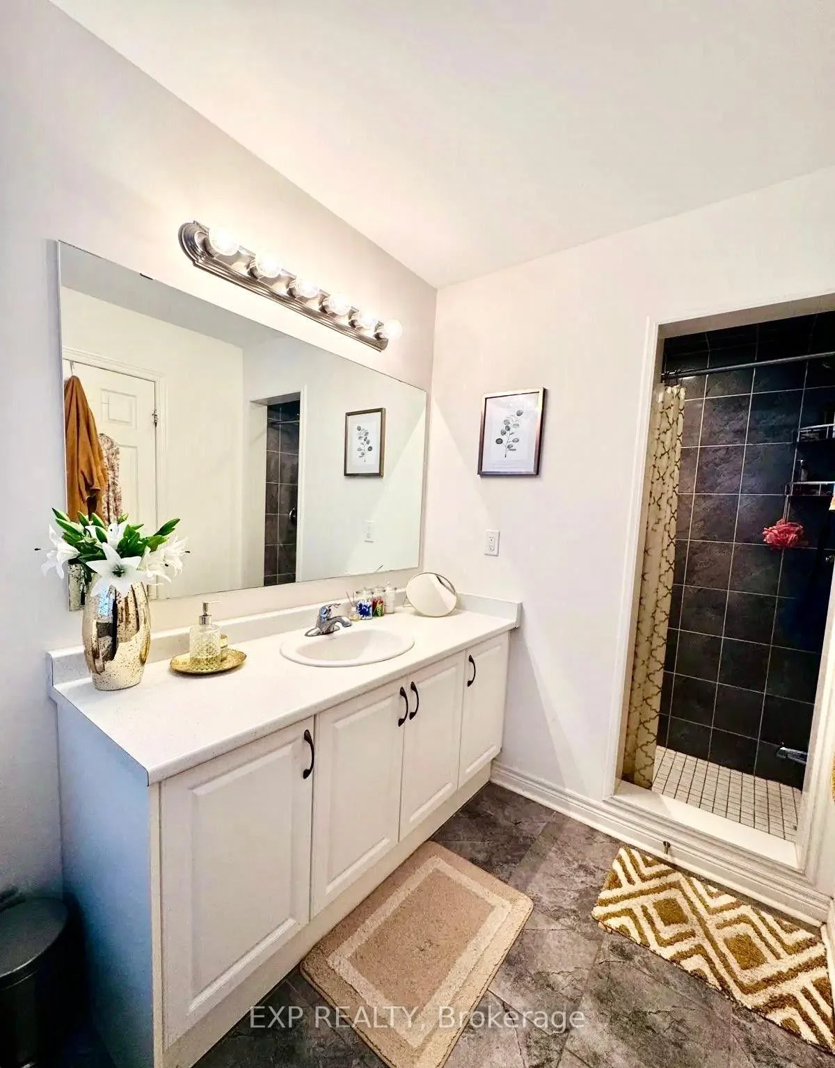 Photo 39 of 89 Hartley Avenue, Brant, Paris — HOMEH